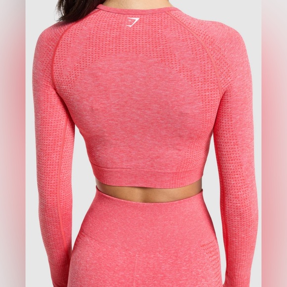 Gymshark vital crop top and leggings set - Picture 4 of 16